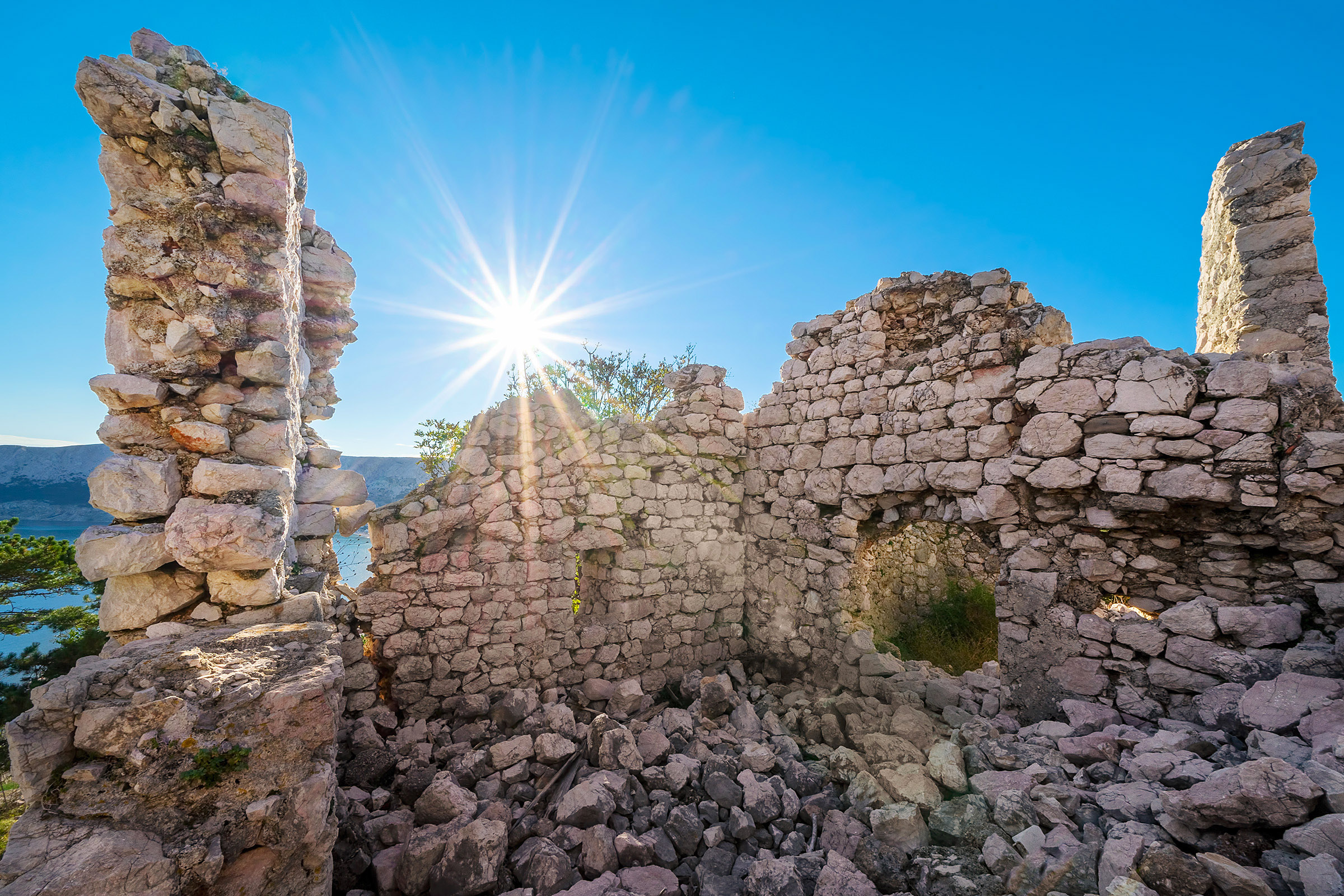 Stari kaštel Baška